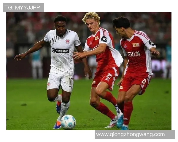 2017年CCTV直播精彩对决：vs拜仁慕尼黑的激烈较量回顾